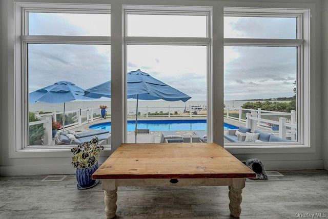 11 Convent Lane, Center Moriches, NY 11934