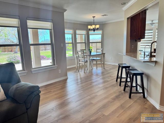 13 Pebble Beach Dr, Laguna Vista, TX 78578