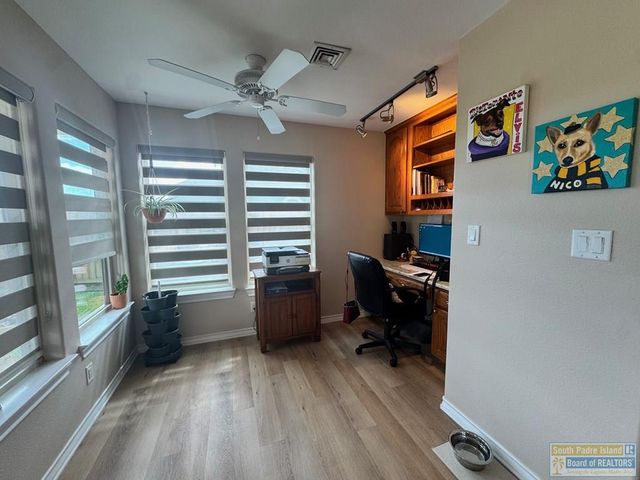 13 Pebble Beach Dr, Laguna Vista, TX 78578