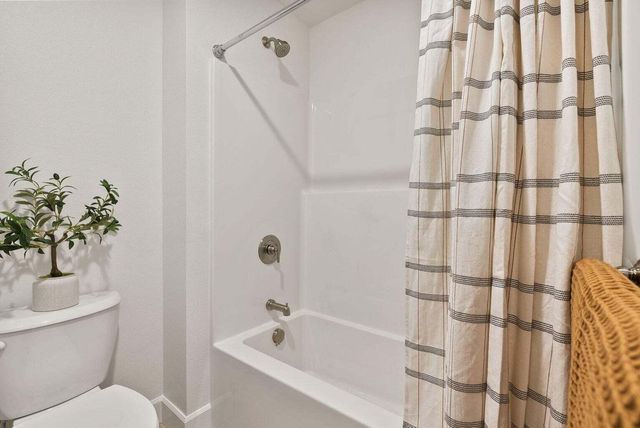 4174 SW Pumice Avenue 70, Redmond, OR 97756