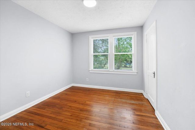 4649 DELTA Avenue, Jacksonville, FL 32205