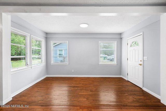 4649 DELTA Avenue, Jacksonville, FL 32205