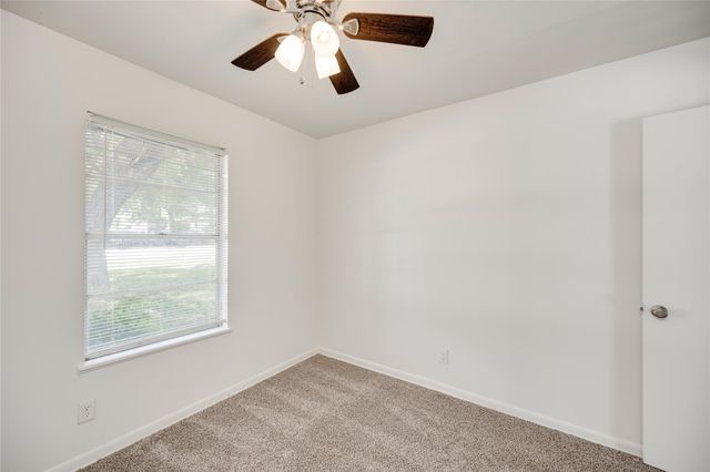 809 Neans DR, Austin, TX 78758