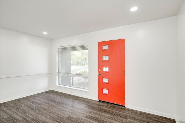 809 Neans DR, Austin, TX 78758