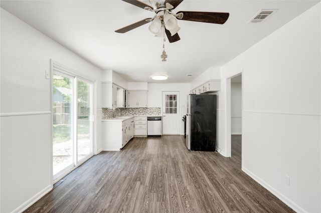 809 Neans DR, Austin, TX 78758