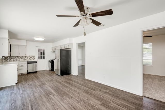 809 Neans DR, Austin, TX 78758