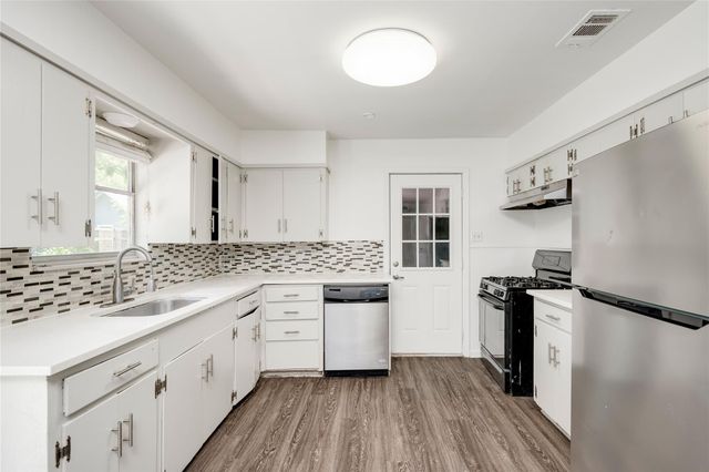 809 Neans DR, Austin, TX 78758