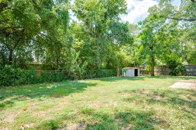 809 Neans DR, Austin, TX 78758