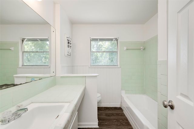 809 Neans DR, Austin, TX 78758