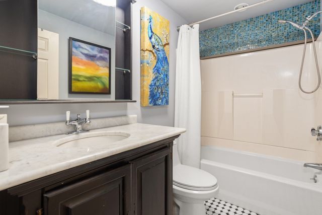 409 Lewis O Gray Dr 409, Saugus, MA 01906