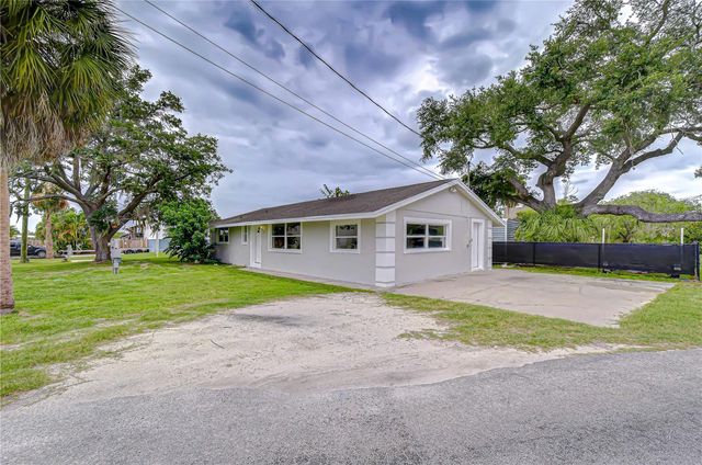 204 7TH STREET SW, Ruskin, FL 33570