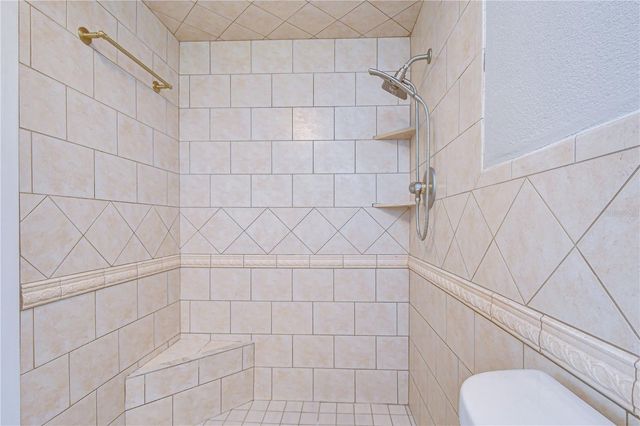 204 7TH STREET SW, Ruskin, FL 33570