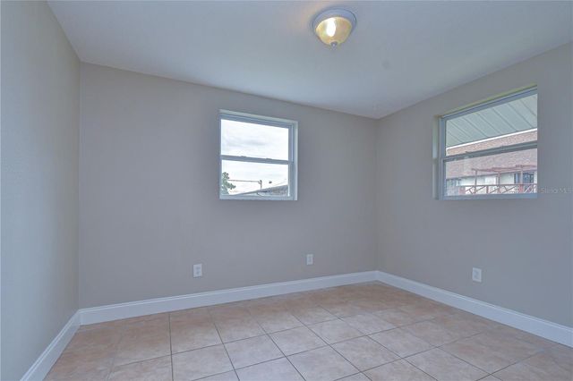 204 7TH STREET SW, Ruskin, FL 33570