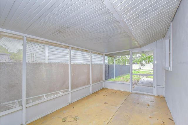204 7TH STREET SW, Ruskin, FL 33570