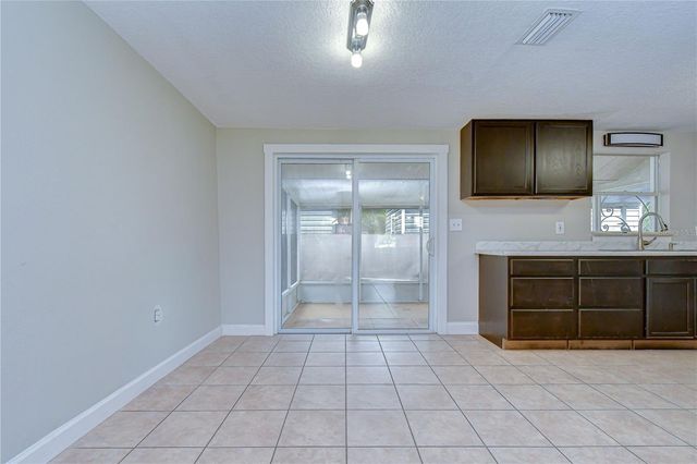 204 7TH STREET SW, Ruskin, FL 33570