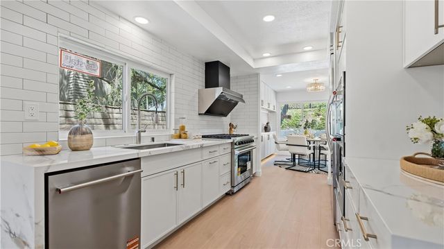 25555 Fallenwood, Lake Forest, CA 92630