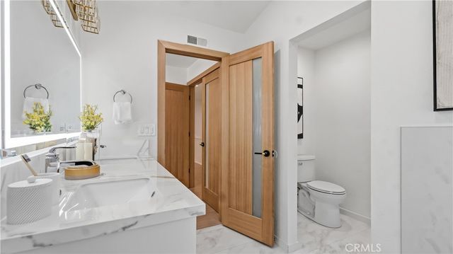 25555 Fallenwood, Lake Forest, CA 92630