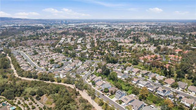 25555 Fallenwood, Lake Forest, CA 92630