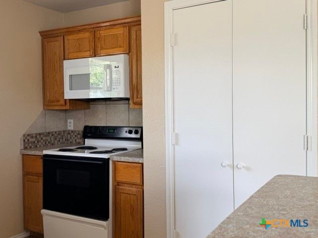 2503 Thoroughbred Drive, Killeen, TX 76549