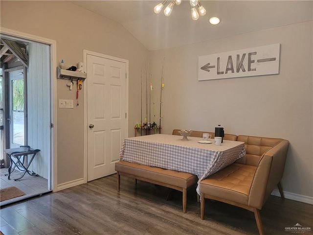 8544 Lago Vista Drive, Monte Alto, TX 78538