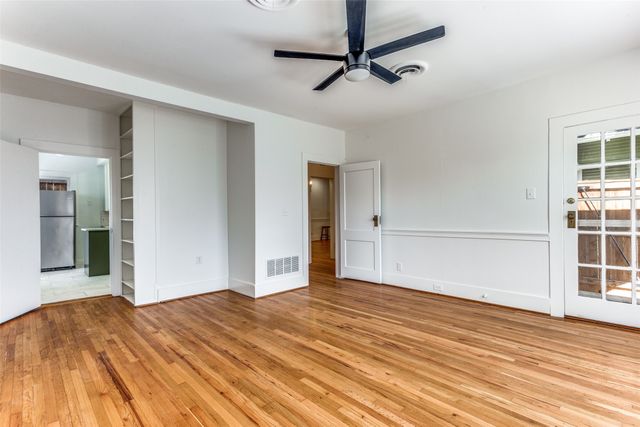 4601 Pershing Avenue, Fort Worth, TX 76107