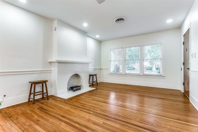 4601 Pershing Avenue, Fort Worth, TX 76107