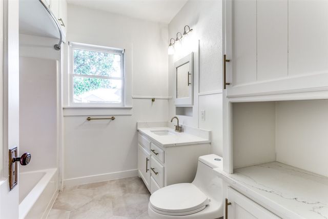 4601 Pershing Avenue, Fort Worth, TX 76107