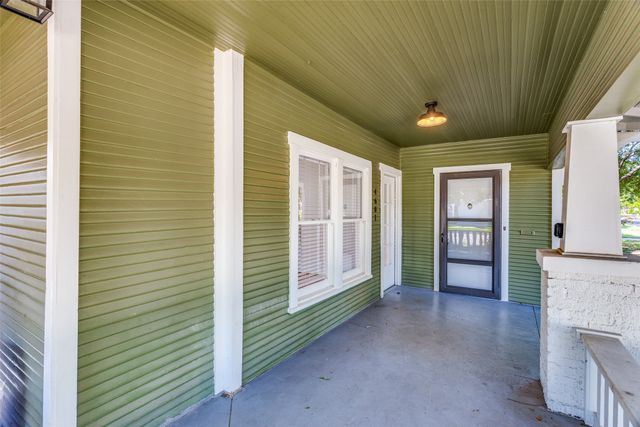 4601 Pershing Avenue, Fort Worth, TX 76107