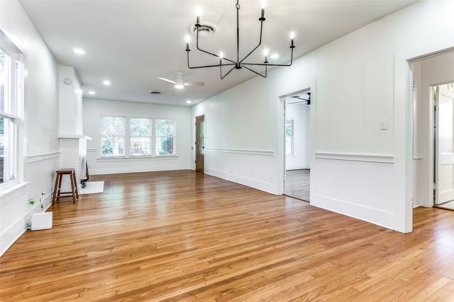 4601 Pershing Avenue, Fort Worth, TX 76107