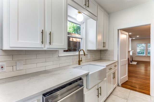 4601 Pershing Avenue, Fort Worth, TX 76107