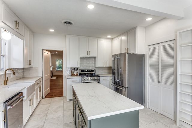 4601 Pershing Avenue, Fort Worth, TX 76107