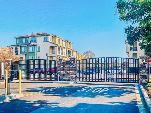 38950 Dandelion Place, Newark, CA 94560