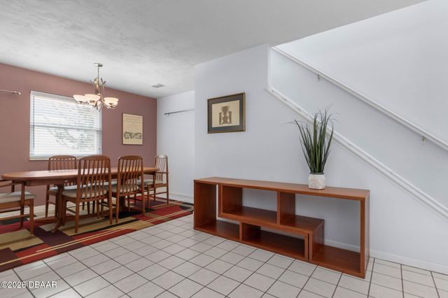 60 Kingsley Circle, Ormond Beach, FL 32174