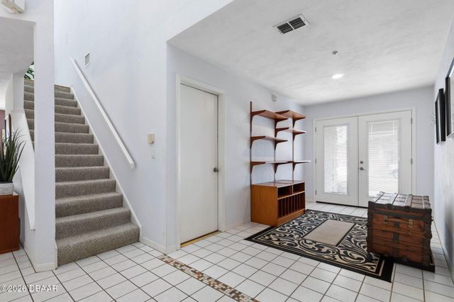 60 Kingsley Circle, Ormond Beach, FL 32174