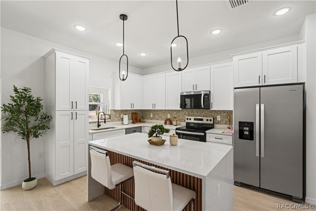 9300 N Satinwood Terrace, Citrus Springs, FL 34433