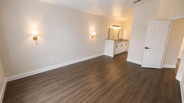 1712 ERIN BROOKE DRIVE, Valrico, FL 33594