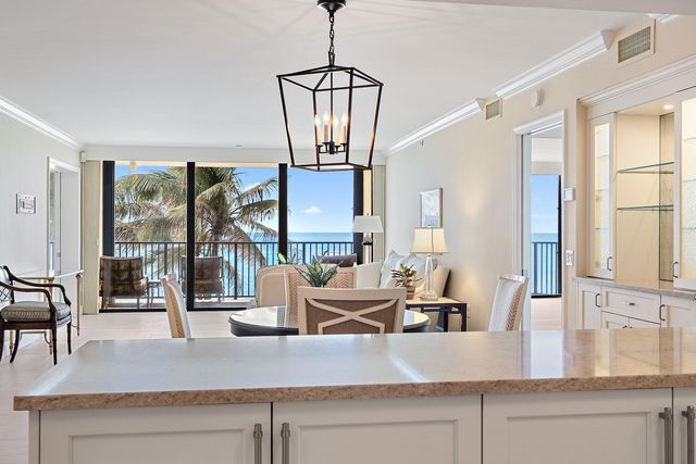 200 Beach Road 202, Tequesta, FL 33469