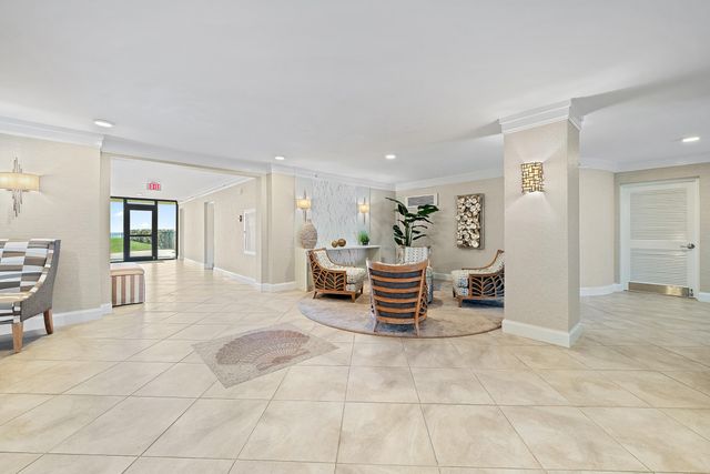 200 Beach Road 202, Tequesta, FL 33469
