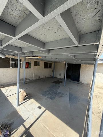 3405 Kennedy Avenue, Bakersfield, CA 93309