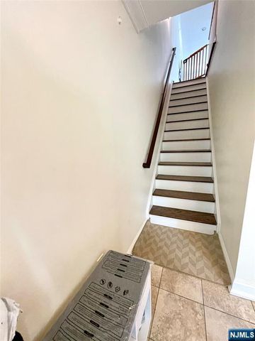 1625 Paterson Plank Road 18, Secaucus, NJ 07094