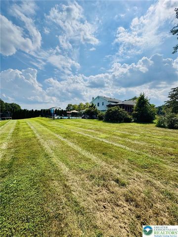 336 Nazareth Drive, Moore Twp, PA 18064