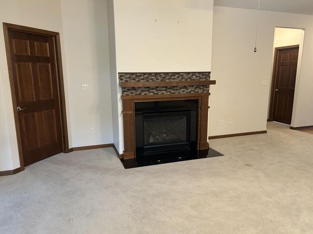 N53W35231 Lighthouse LANE, Oconomowoc, WI 53066