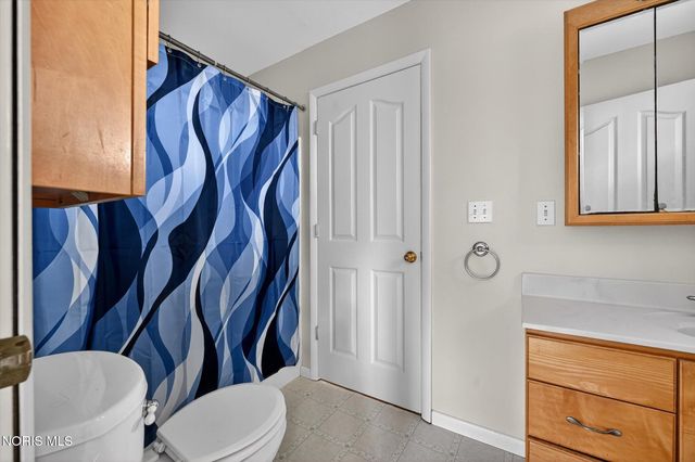 9136 County Road Ef, Delta, OH 43515