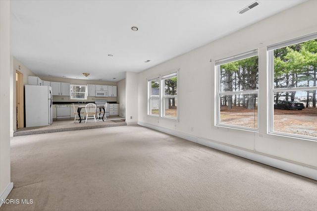 9136 County Road Ef, Delta, OH 43515