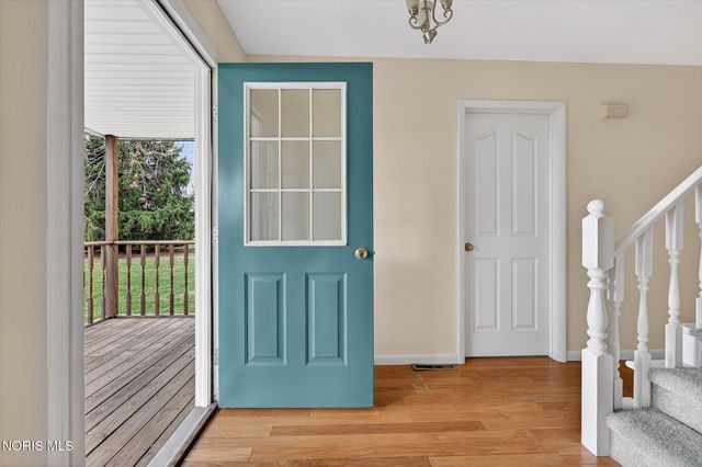 9136 County Road Ef, Delta, OH 43515