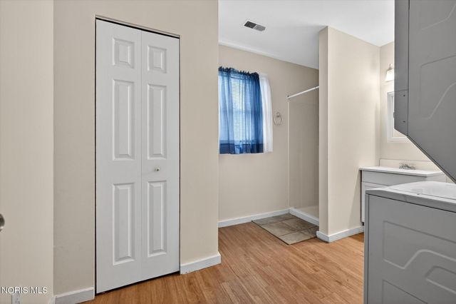 9136 County Road Ef, Delta, OH 43515