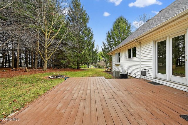 9136 County Road Ef, Delta, OH 43515