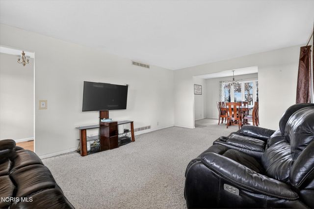 9136 County Road Ef, Delta, OH 43515