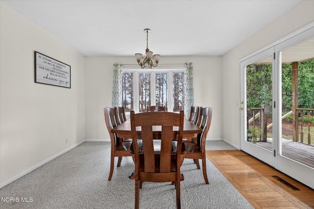 9136 County Road Ef, Delta, OH 43515