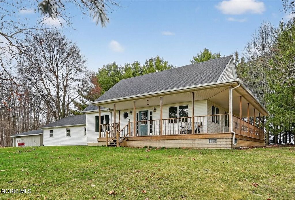 9136 County Road Ef, Delta, OH 43515